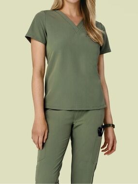 Mandala Women's V-Neck Scrub Top & Bottoms in Sage Green
